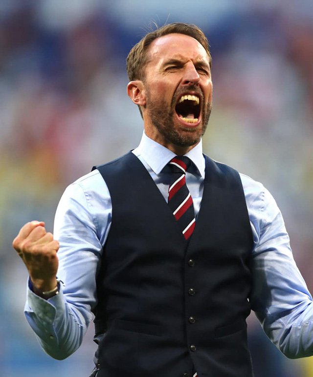 Why All European Coaches Wear Suit