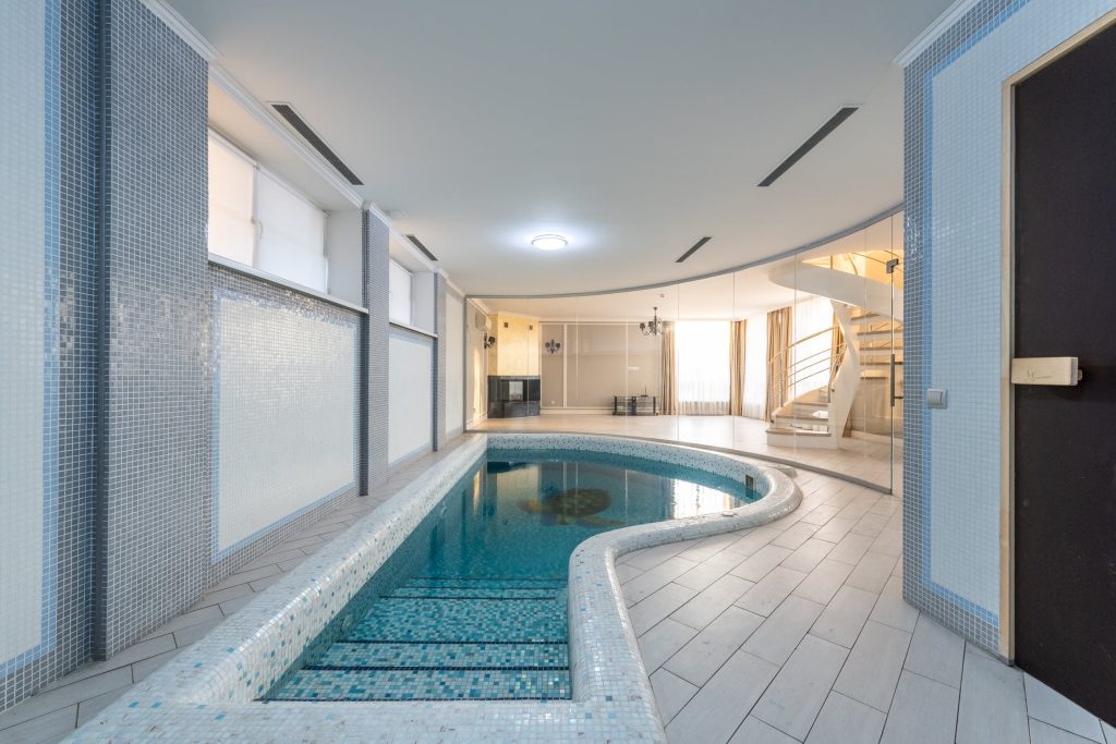 Lap pool cost