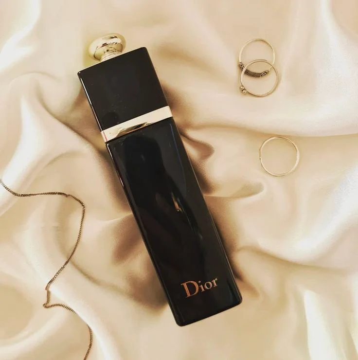 What Perfumes have Coumarin in them? Our Top 4 Picks 2 What Perfumes have Coumarin in them? Our Top 4 Picks